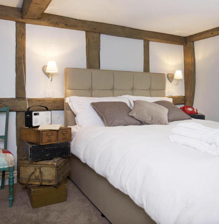 The Queen'S Inn Hawkhurst Exterior photo